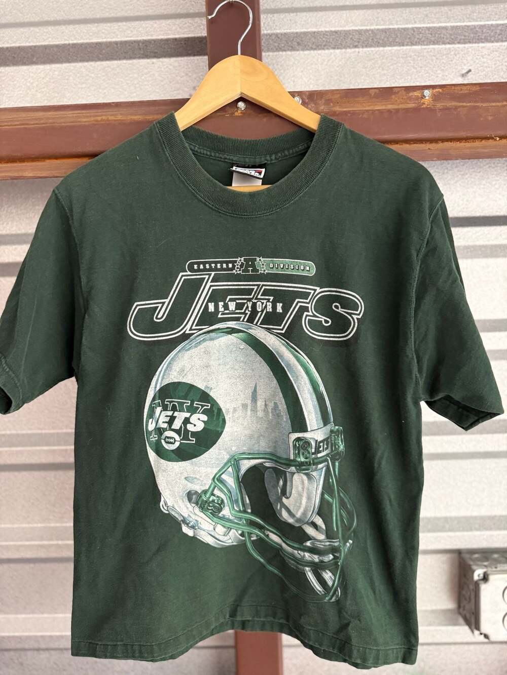 Vintage New York Jets NFL Football Graphic T-Shirt by Pro Player